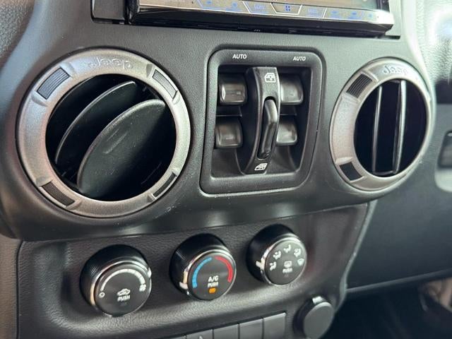 2016 Jeep Wrangler Unlimited 4WD 4dr Sport