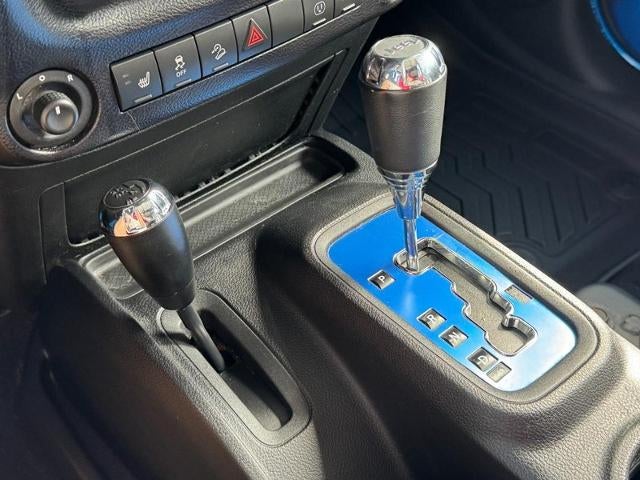 2015 Jeep Wrangler Unlimited 4WD 4dr Sahara