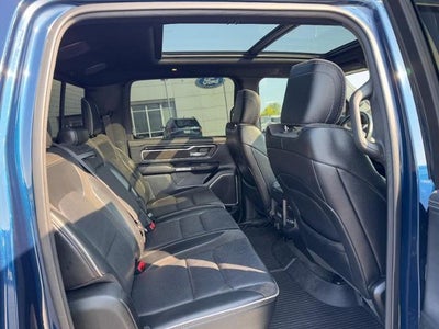 2021 RAM 1500 Laramie 4x4 Crew Cab Box