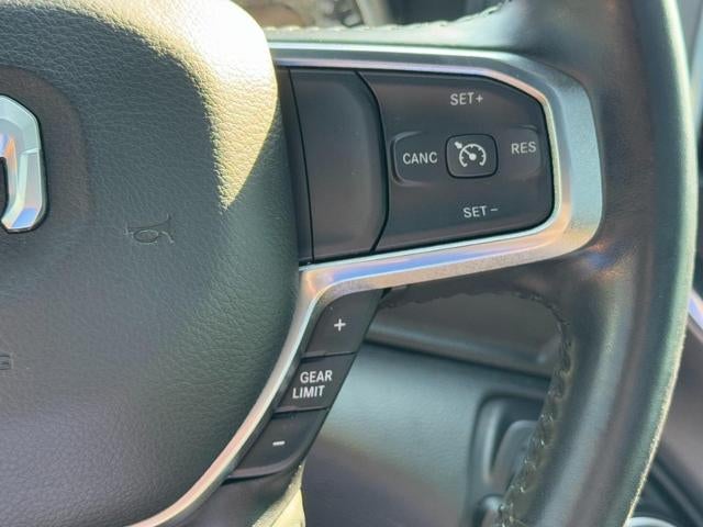 2021 RAM 1500 Laramie 4x4 Crew Cab Box