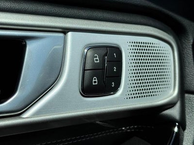 2023 Ford Explorer ST 4WD