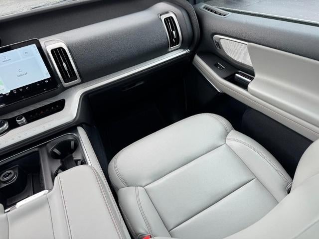 2025 Ford Expedition Active 4x4