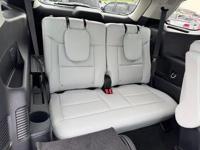 2025 Ford Explorer Platinum 4WD
