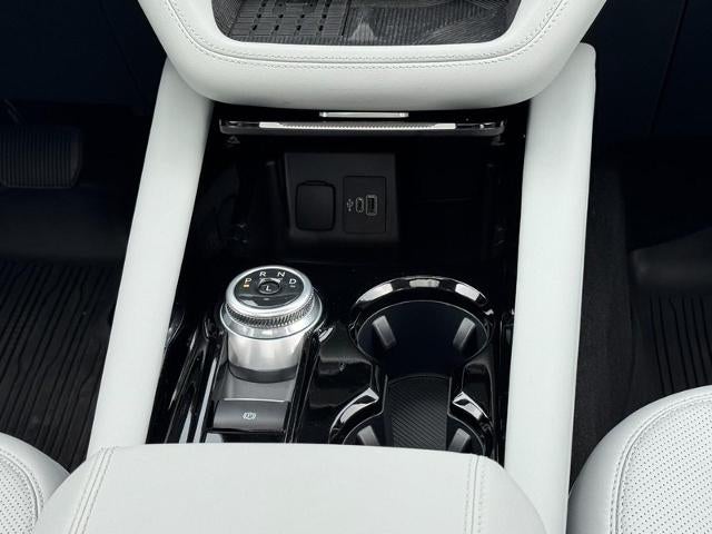 2025 Ford Explorer Platinum 4WD