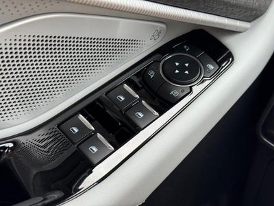 2025 Ford Explorer Platinum 4WD