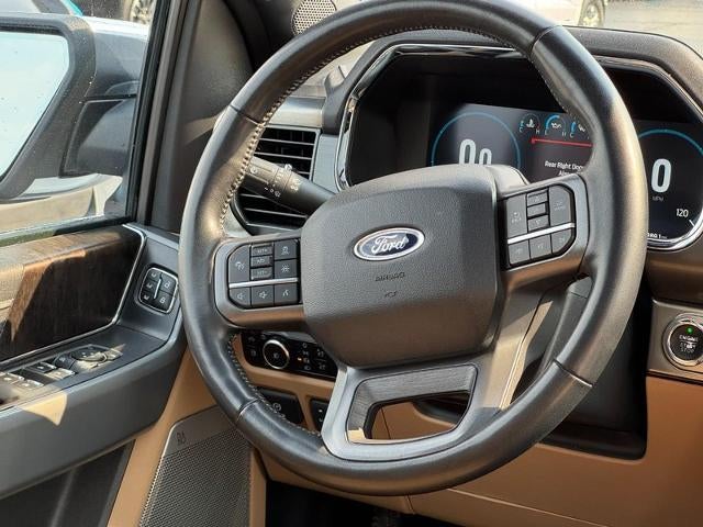 2023 Ford F-150 LARIAT 4WD SuperCrew 5.Box