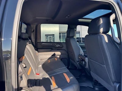 2025 GMC Sierra 2500 HD 4WD Crew Cab AT4
