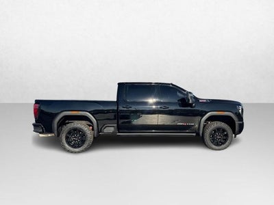 2025 GMC Sierra 2500 HD 4WD Crew Cab AT4