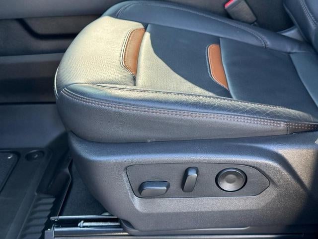 2025 GMC Sierra 2500 HD 4WD Crew Cab AT4