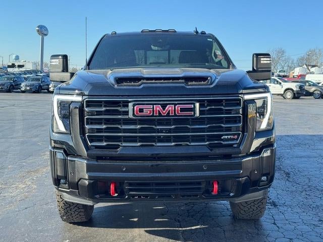 2025 GMC Sierra 2500 HD 4WD Crew Cab AT4