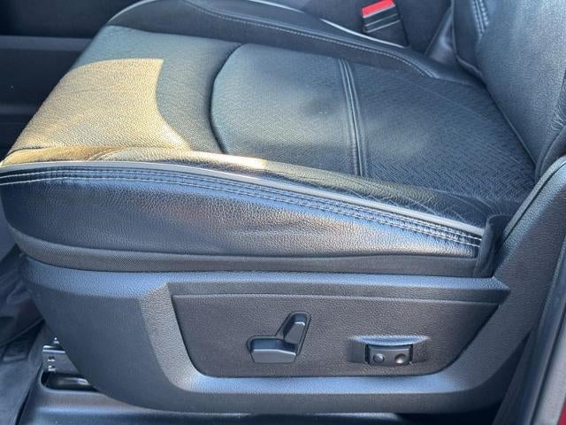 2024 RAM 3500 Laramie 4x4 Crew Cab Box