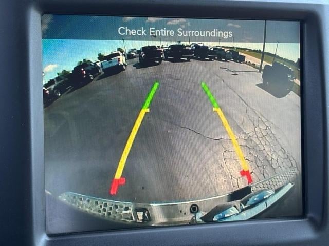 2017 RAM 1500 Big Horn 4x4 Crew Cab Box